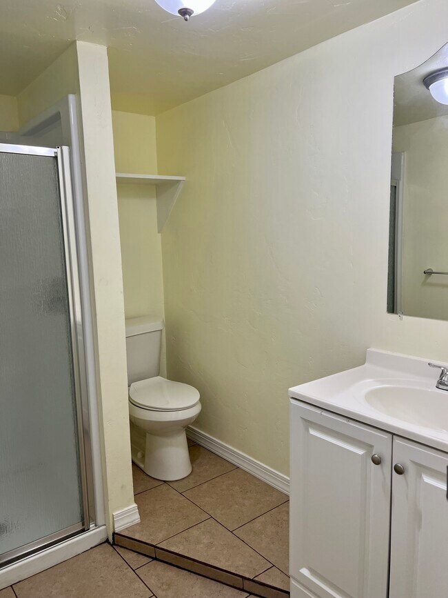 Building Photo - 4741 Rustic Ct E