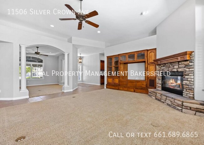 Building Photo - 11506 Silver Crown Ave