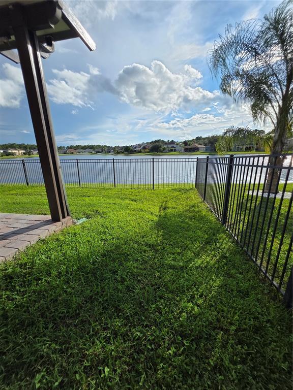 Building Photo - 10737 Willow Ridge Loop