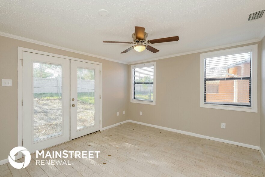 Building Photo - 11630 Paige Dr