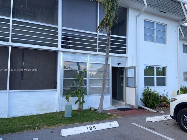 Building Photo - 6501 Winfield Blvd