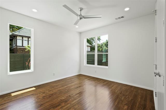 Building Photo - 6250 Oram St