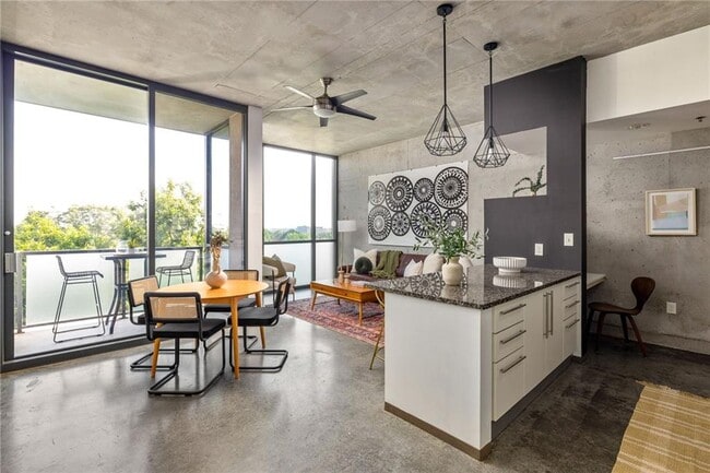 Primary Photo - 480 John Wesley Dobbs Ave NE