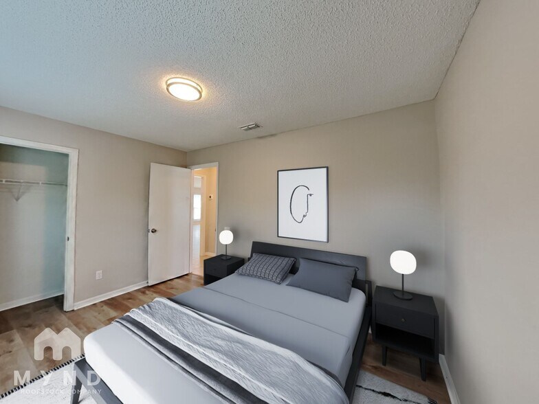 Building Photo - 10547 Cherry Oak Cir