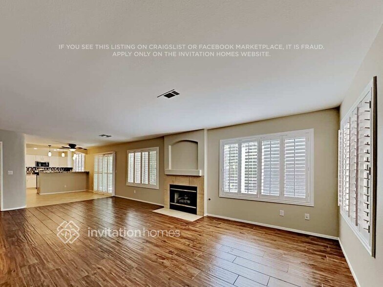 Building Photo - 2016 Canyon Breeze Dr
