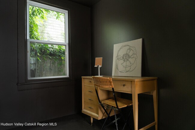 Building Photo - 78 2nd St