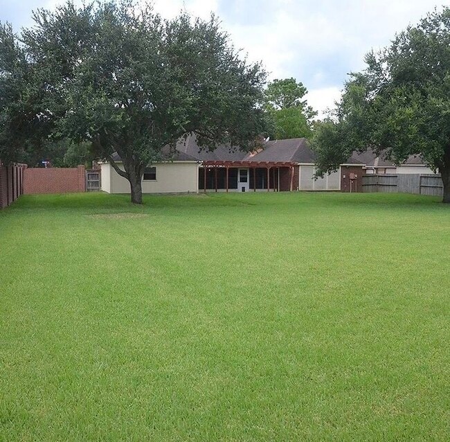 Building Photo - 2939 Rimrock Dr