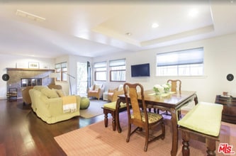 Building Photo - Galleon St