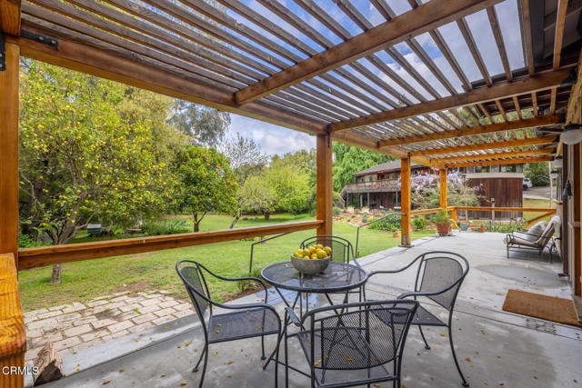 Building Photo - 4254 Chevy Chase Dr
