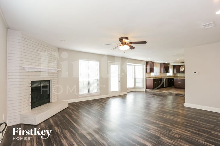 Building Photo - 2345 Kildeer Trail