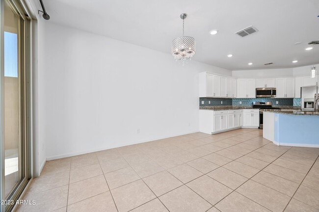 Building Photo - 20819 N 40th Dr