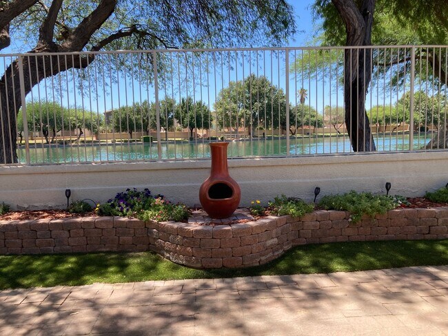 Building Photo - Spool Home on the Lake in Gated Rancho Sah...