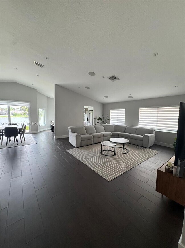 Building Photo - 16440 Ruby Lake