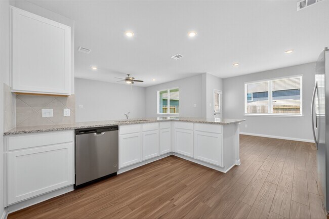 Building Photo - 2348 Mooneye Ct