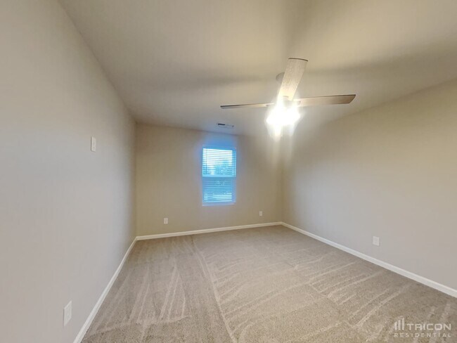 Building Photo - 659 Scarlet Leaf Ln.