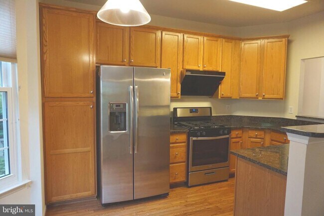Building Photo - 9724 Athletic Way