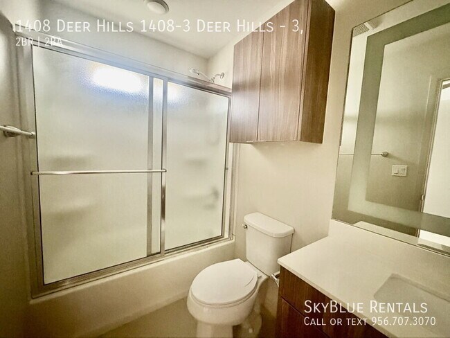 Building Photo - 1408 Deer Hls