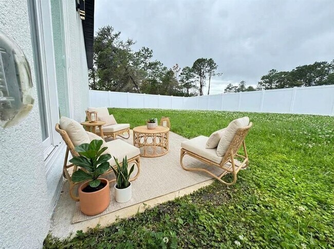 Building Photo - 6807 SW 153rd Pl Rd