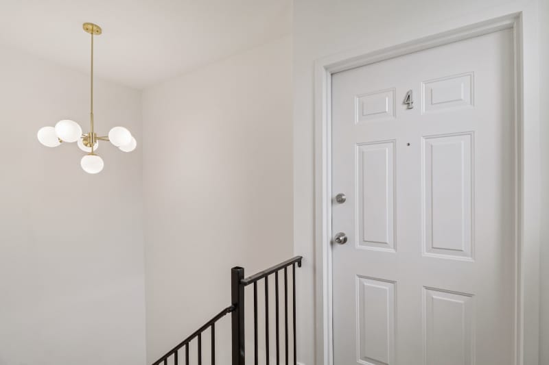 Building Photo - 303 Seaton Pl NE