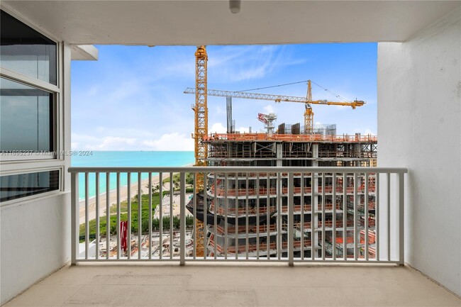 Building Photo - 1370 S Ocean Blvd