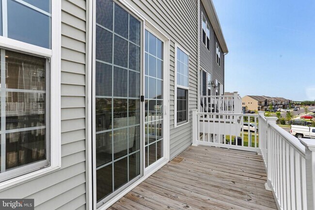 Building Photo - 6310 Berkley Bridge Pl