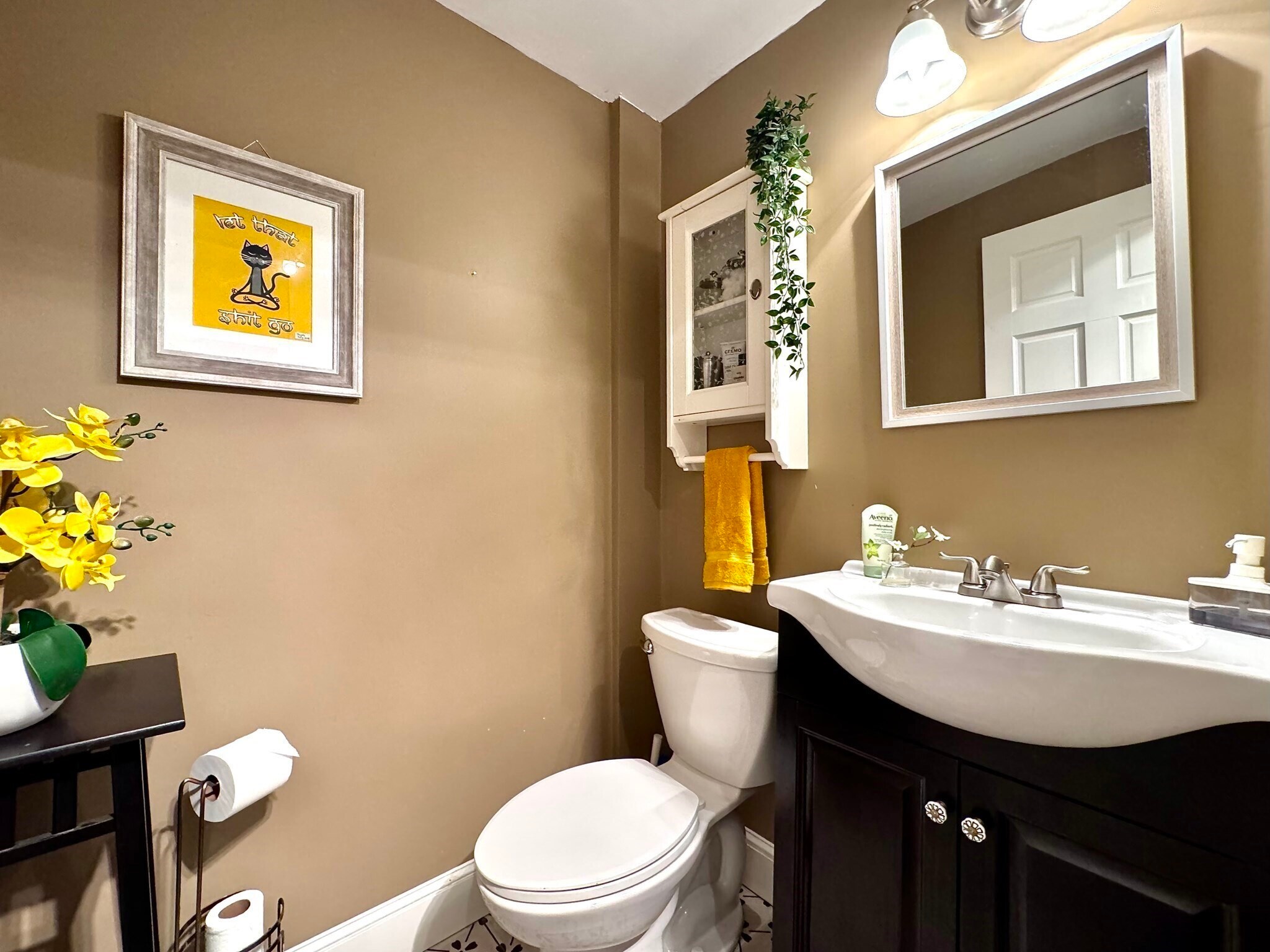 Building Photo - 27 Gammons Rd