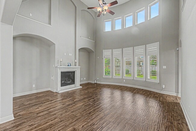 Building Photo - 17430 Aberdeenshire Dr