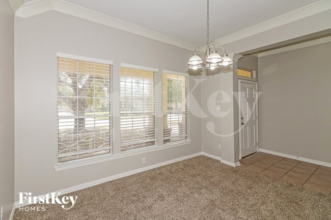 Building Photo - 15814 Stiller Park Dr