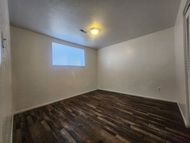 Building Photo - 3501 Baltimore Ave