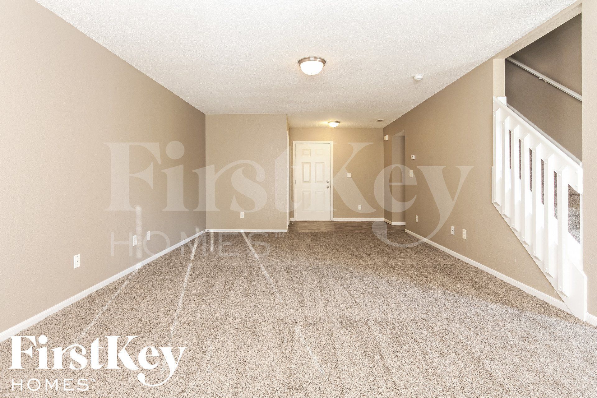 Building Photo - 1820 Long Lake Dr