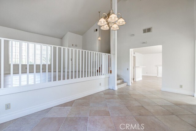 Building Photo - 16 Duane