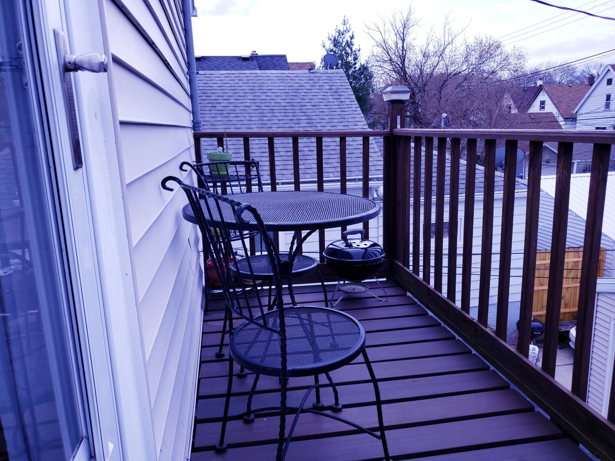 Balcony - 2439A S Austin St