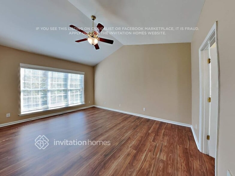 Building Photo - 123 Wilton Pl