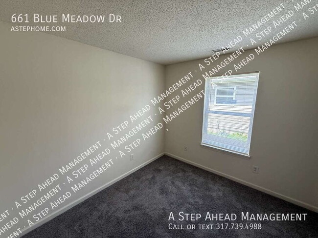Building Photo - 661 Blue Meadow Dr