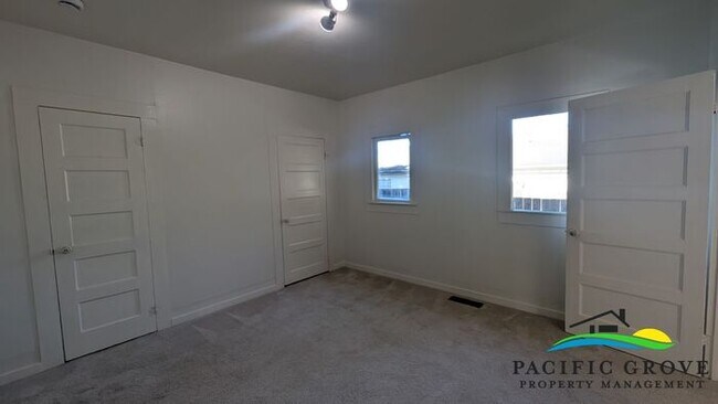 Building Photo - Warm & Welcoming 3-Bed Cottage with Character on 17-Mile Drive