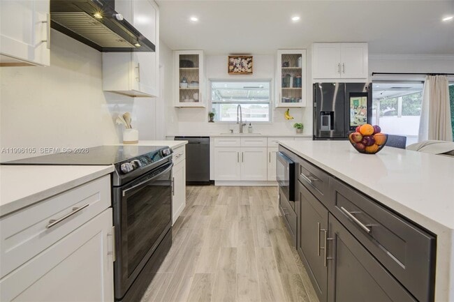 Building Photo - 8461 NW 16th St