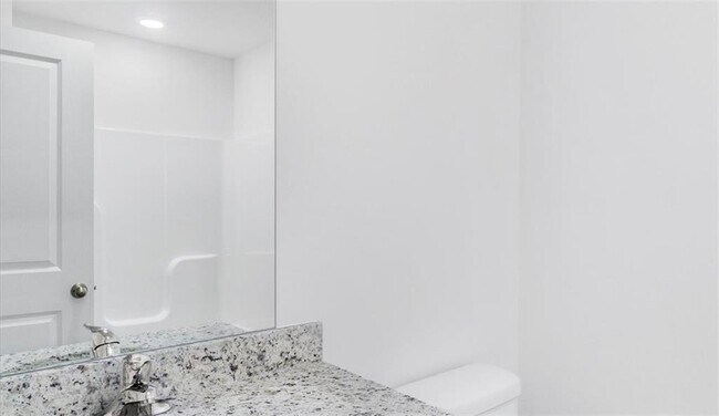 Building Photo - 200 NW Bellflower St