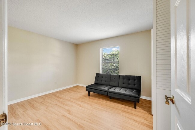 Building Photo - 115 Angelo Rd SE