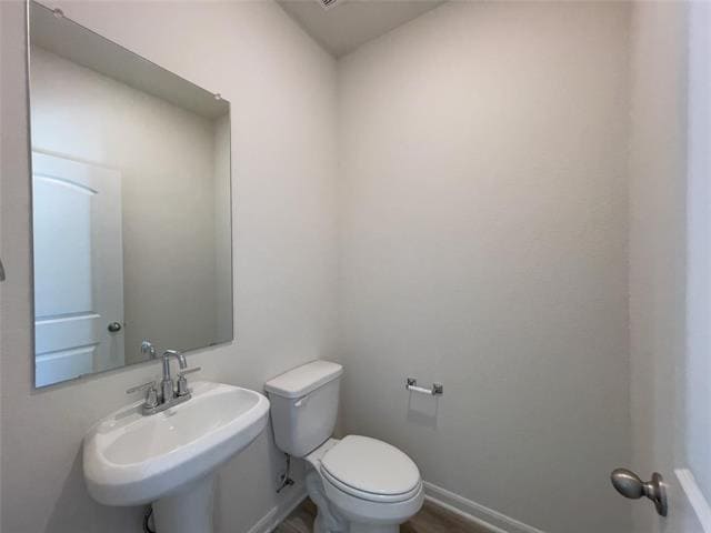 Building Photo - 301 Marsh Ln