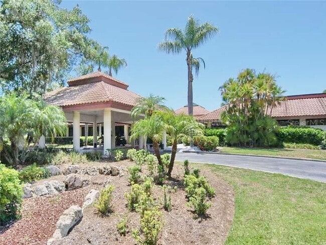 Building Photo - 5767 Avista Dr