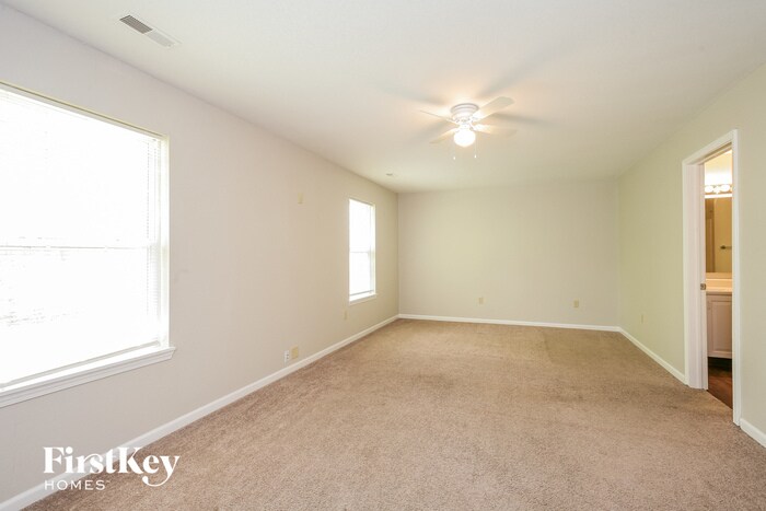 Building Photo - 11145 Clearspring Way