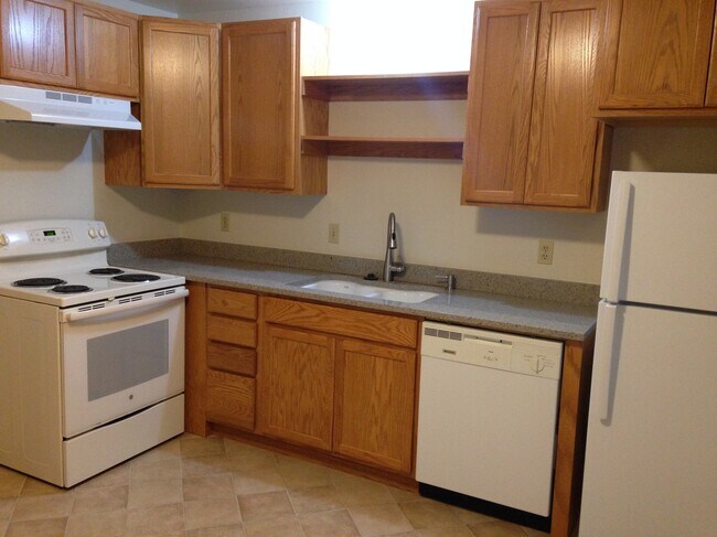 Building Photo - 5731 200th St SW