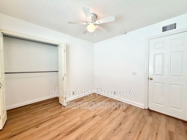 Building Photo - 24302 Ponchartrain Ln