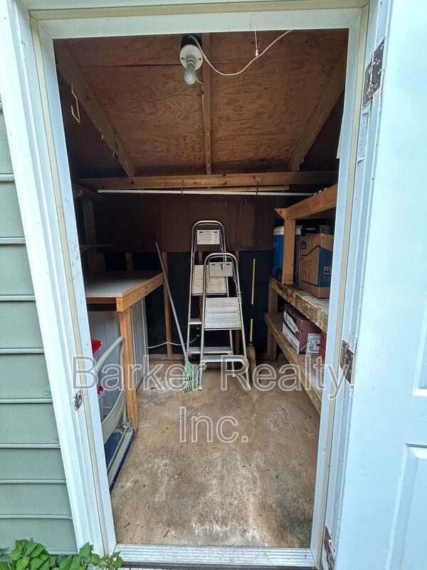 Building Photo - 1215 Collington Dr