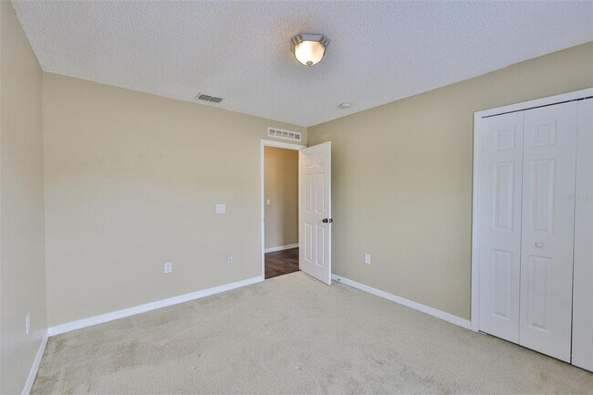 Building Photo - 11438 Ivy Flower Loop