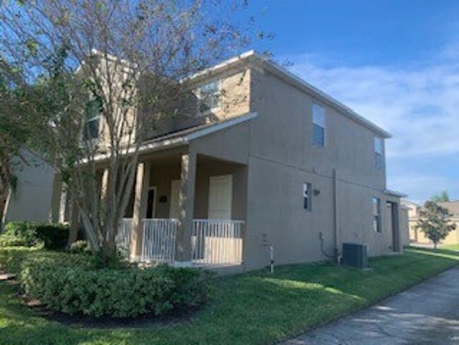 Building Photo - Independence/Signature Lakes