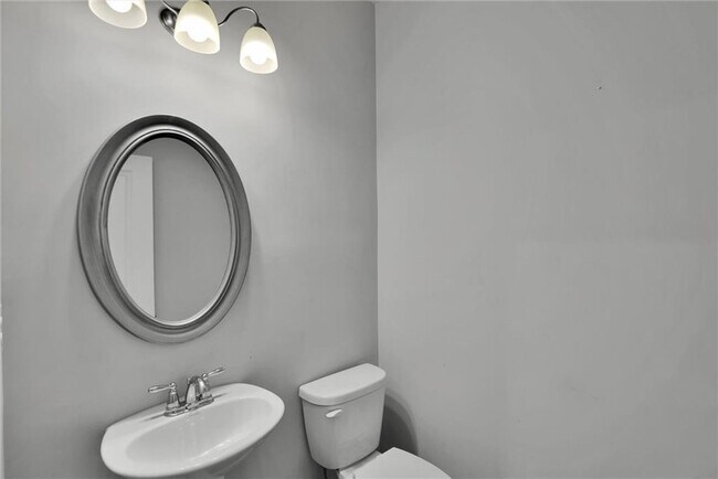 Building Photo - 3405 Endurance Ct