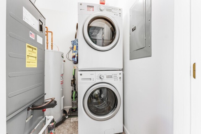 Floorplan - McLane Apartments