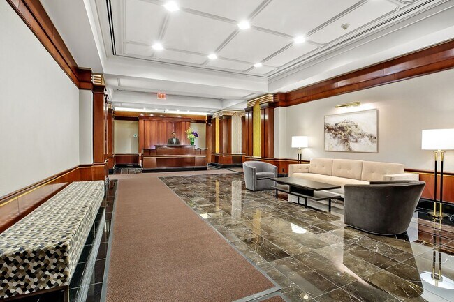 Building Photo - 160 W 66th St