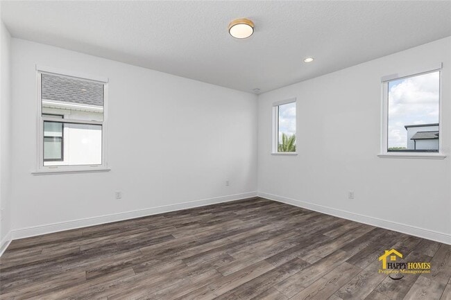 Building Photo - 9226 Santorini Dr